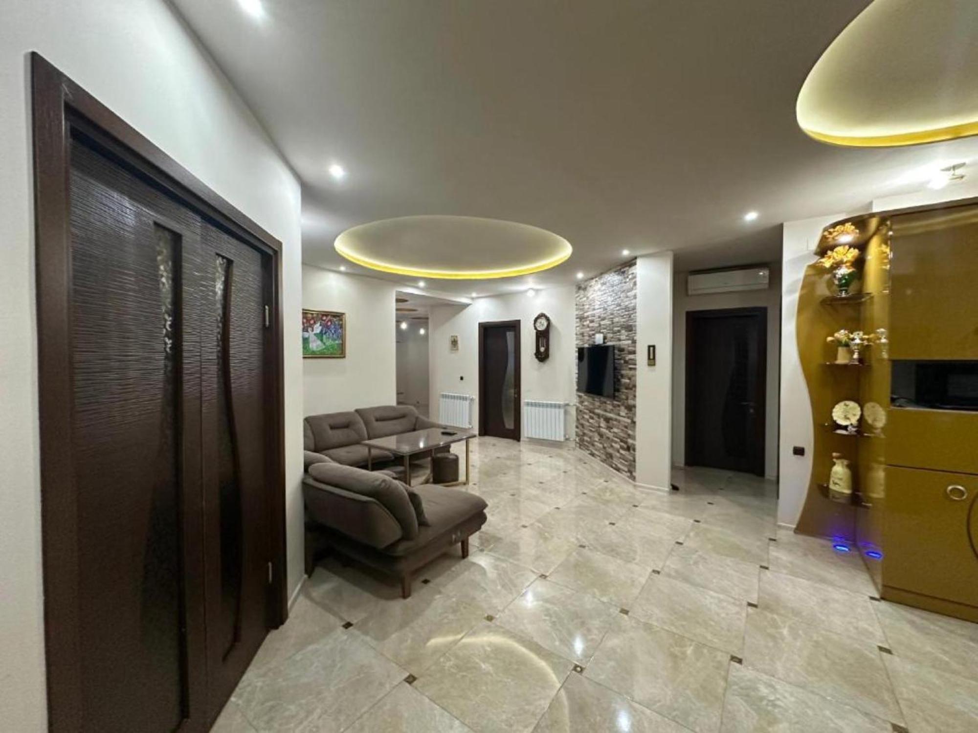 Elite Home Batumi Bilik gambar